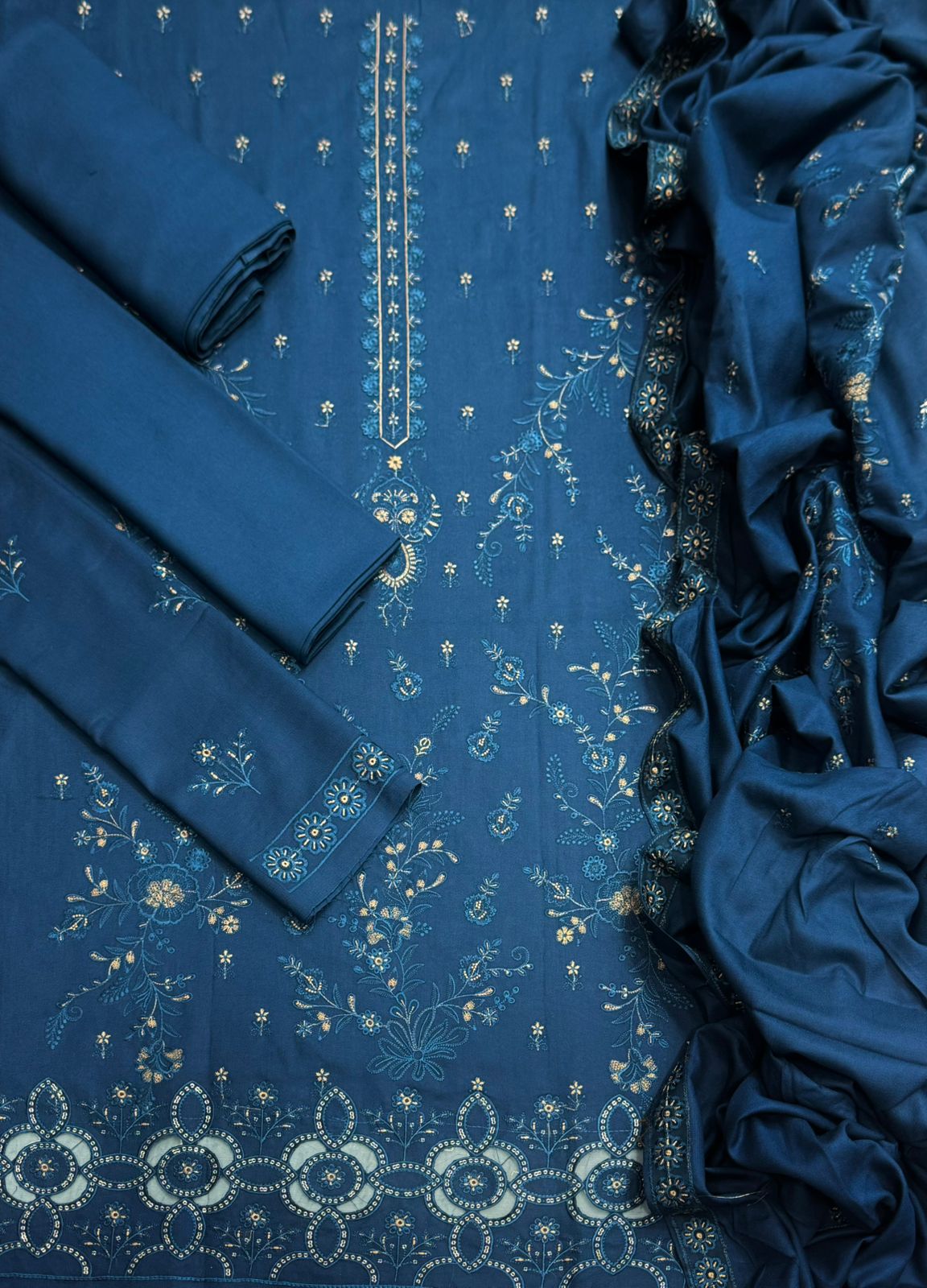 Bareeze | PREMIUM Winter Collection